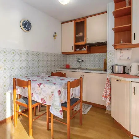 Awesome In With Wifi * Piran